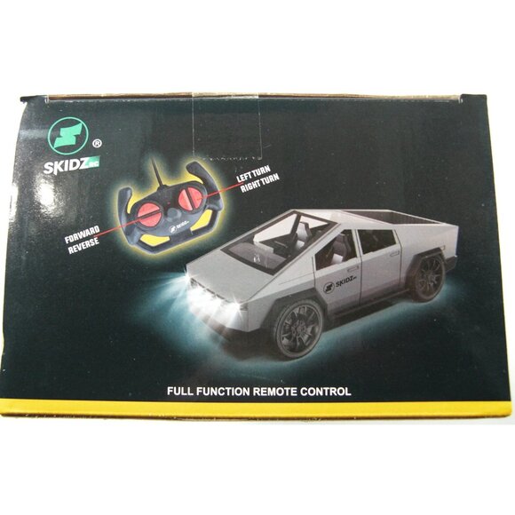 Tesla Cybertruck White Remote Control Car Toy Skidz Rock Climber - Brand New! - Picture 4 of 8